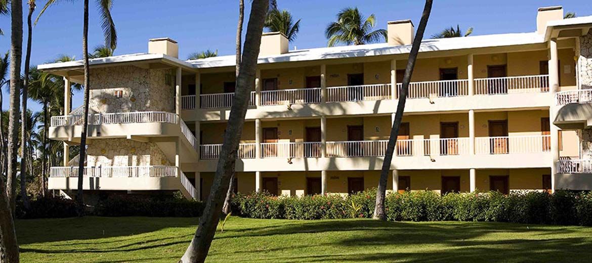 Sirenis Tropical Suites Casino & Spa